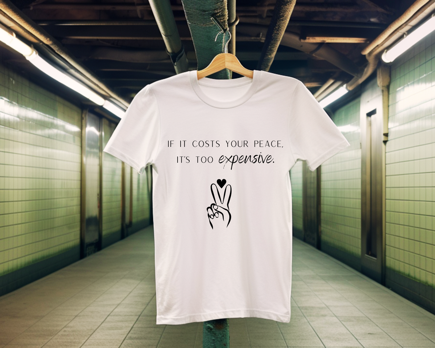 Priceless Peace | white | Unisex