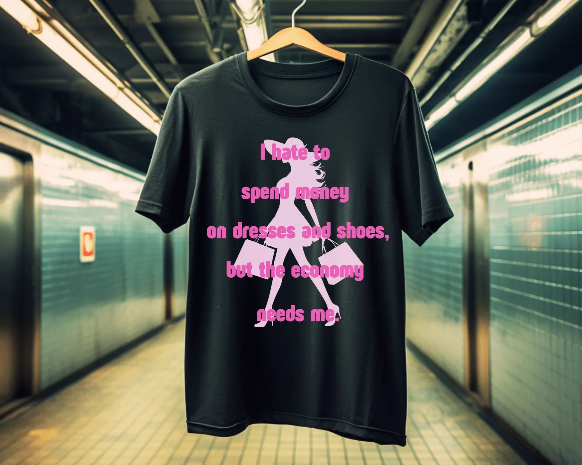 Economic Fashionista | black | Unisex - T-Shirt