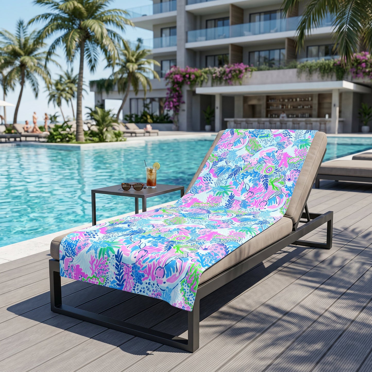 Manatee Paradise Towel – RELLE Fashion & Lifestyle – Product Image