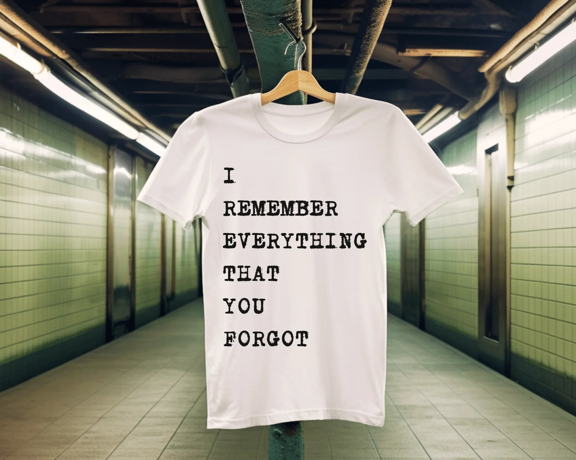 What You Forgot I Hold | white | Unisex - T-Shirt